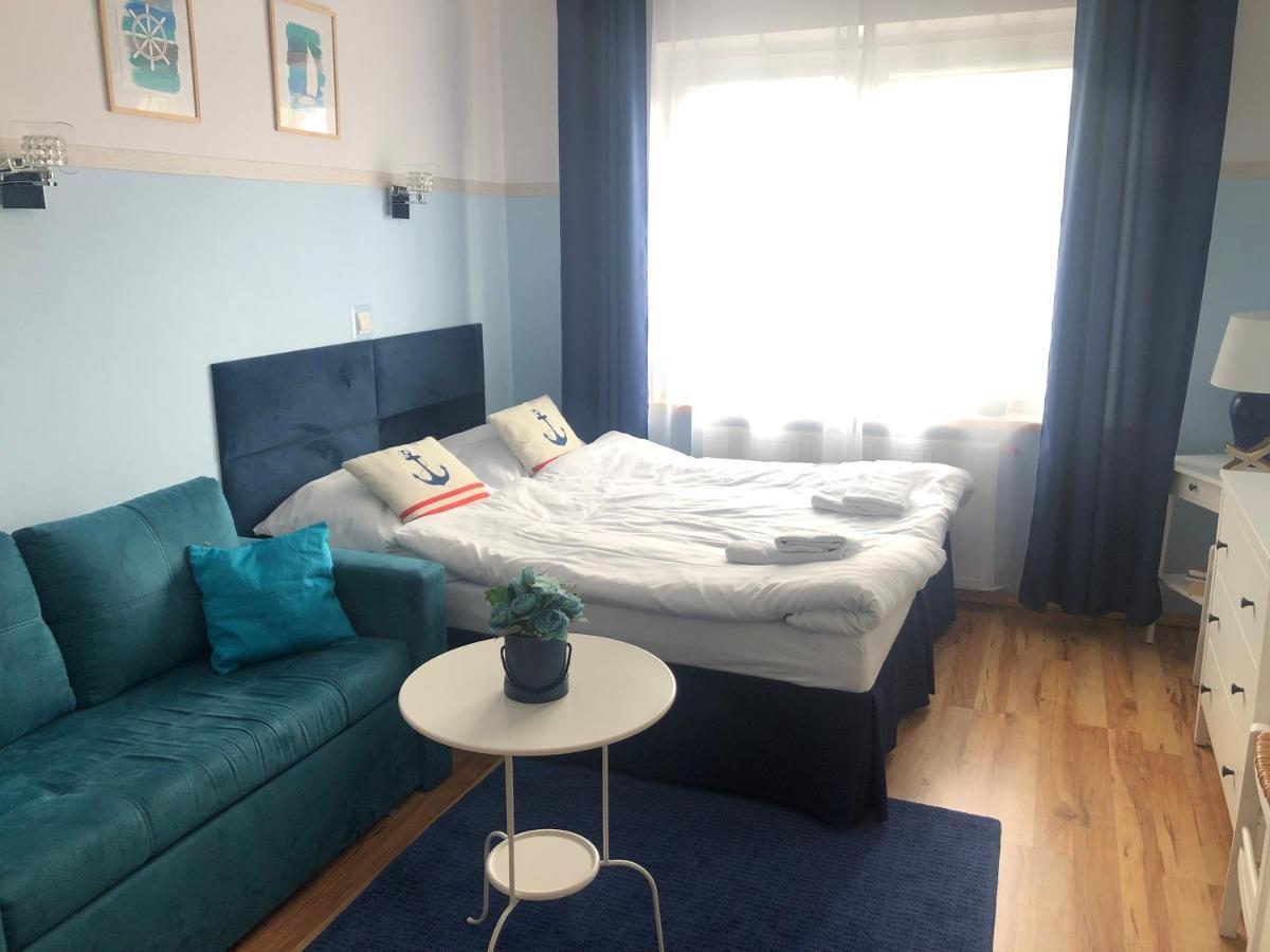 Willa Blekit Ustka Buitenkant foto