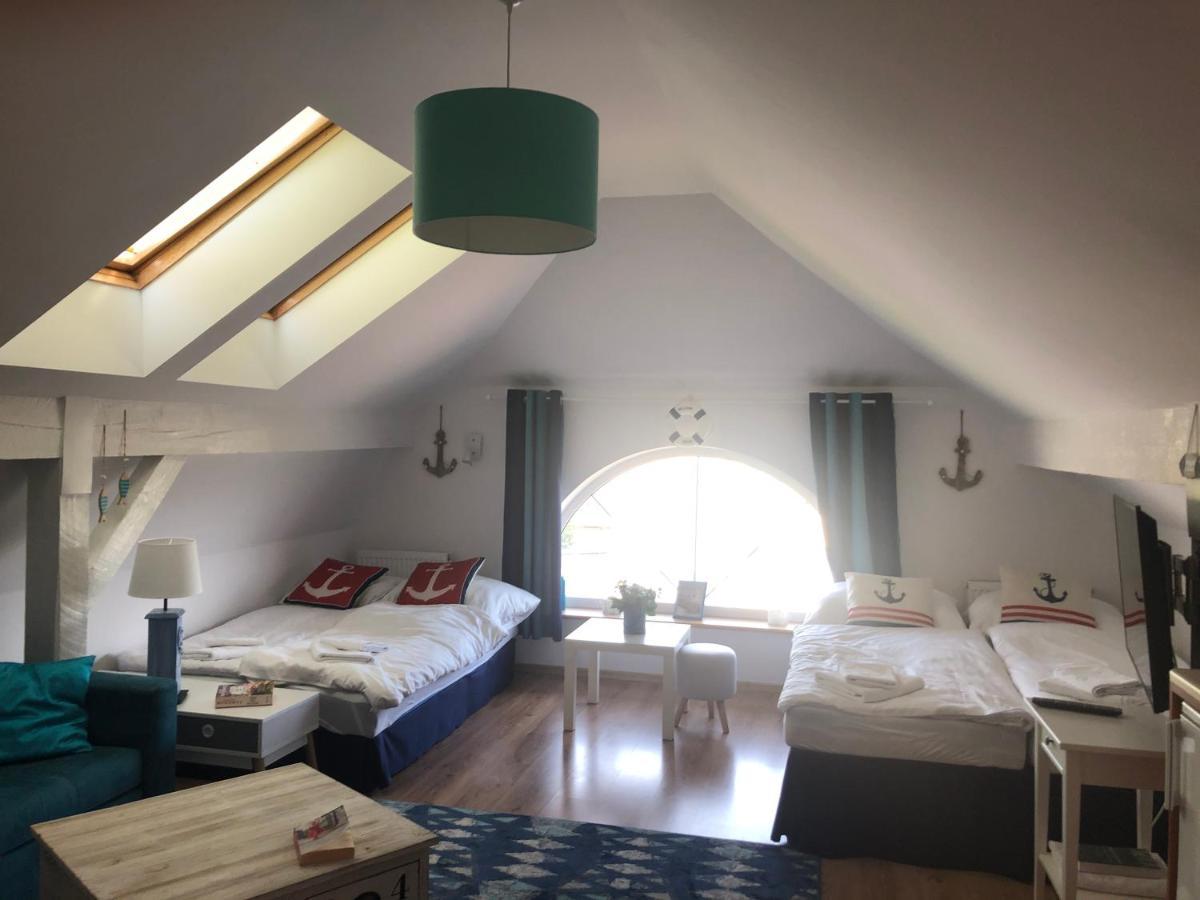 Willa Blekit Ustka Buitenkant foto